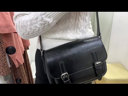 ❤️ Публічна мастурбація молодої сучки FeralBerry фалоімітатором у примірочній ❌ Супер секс у нас uk.xxxifuck.ru ☑
